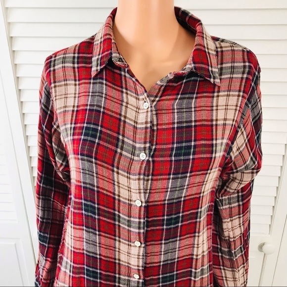 VELVET by Graham & Spencer Yana Red Plaid Pocket Button Down Shirt Size Medium - Picture 3 of 9